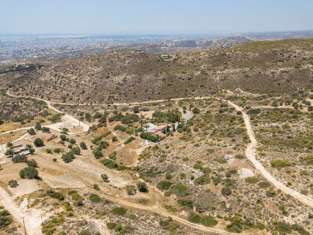 Field (Share) - Agios Athanasios, Limassol