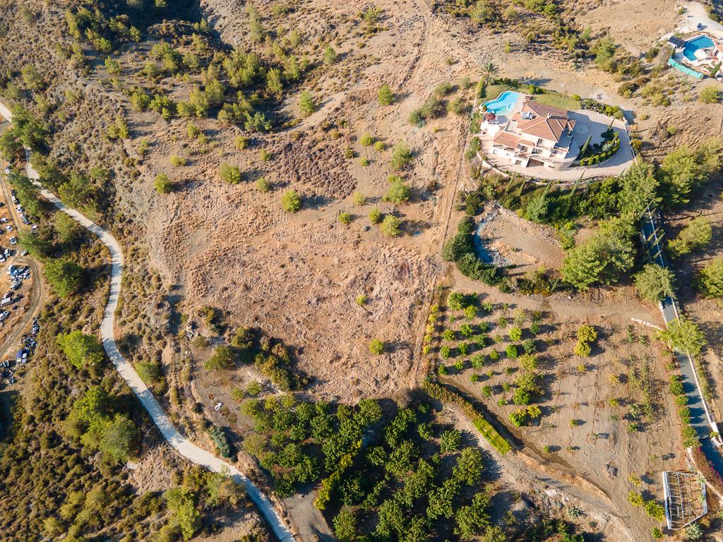 Field-Makounta-PR40630