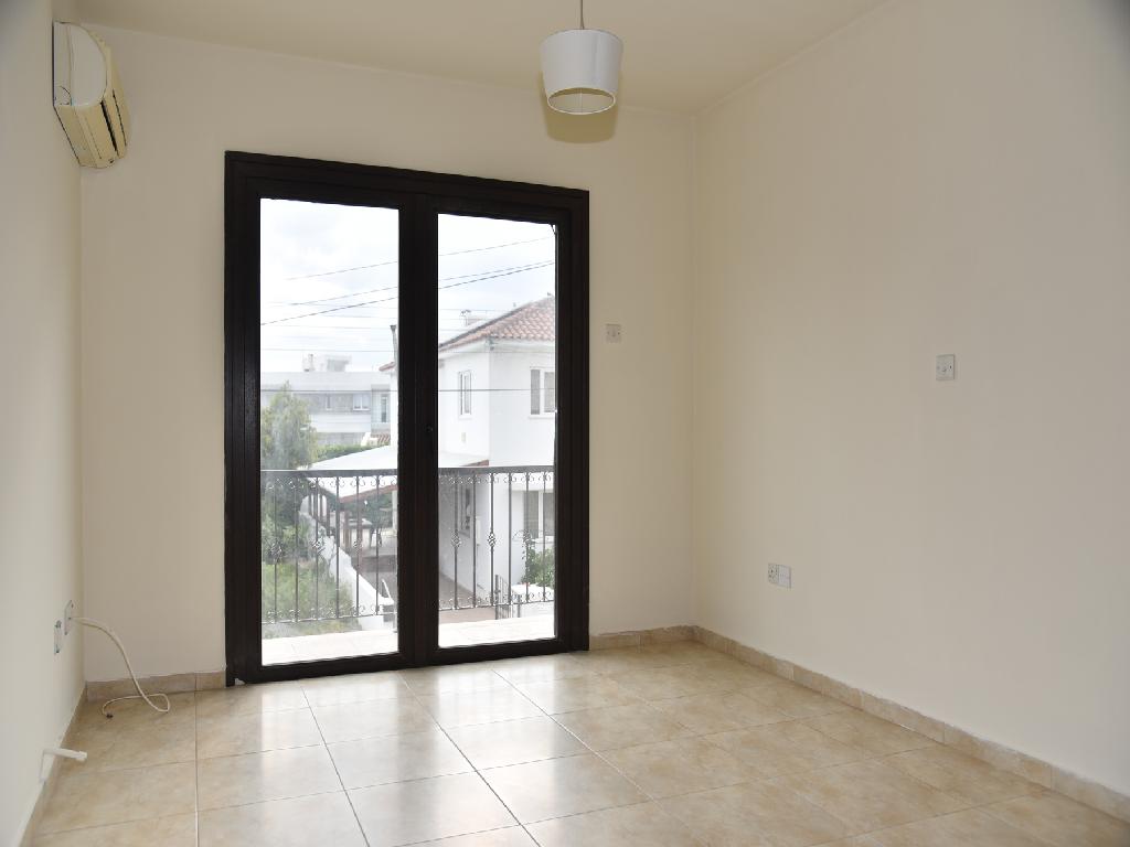 Semidetached house-Aradippou-PR42542