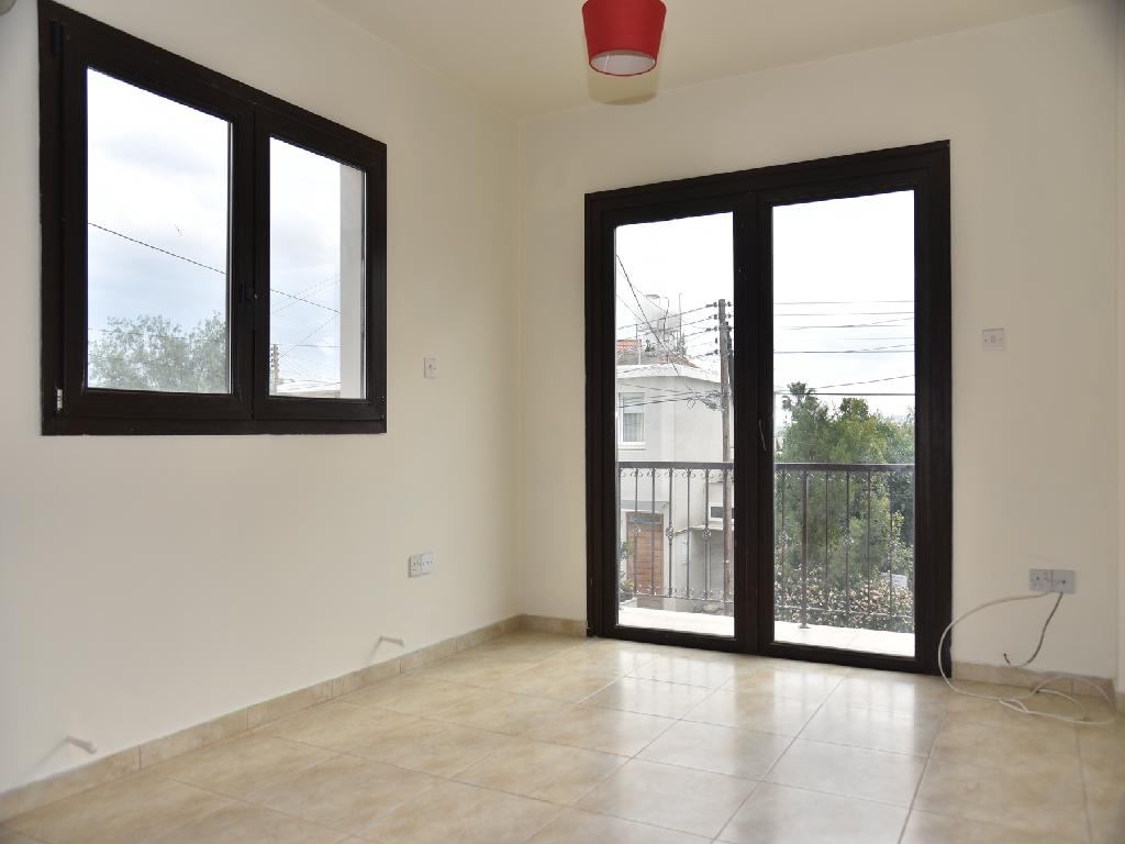 Semidetached house-Aradippou-PR42542