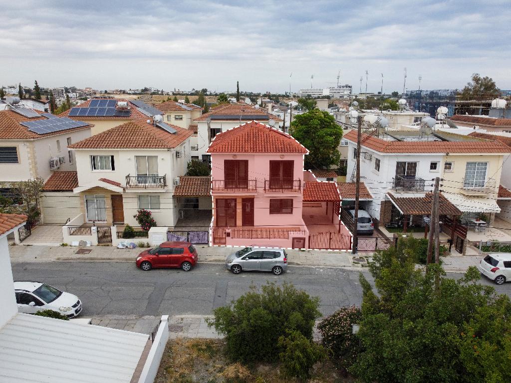House - Vergina, Aradippou