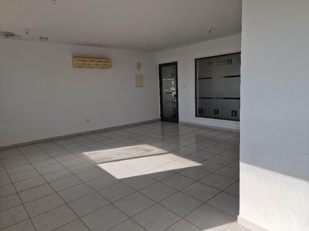 Commercial building-Voroklini-CP10228