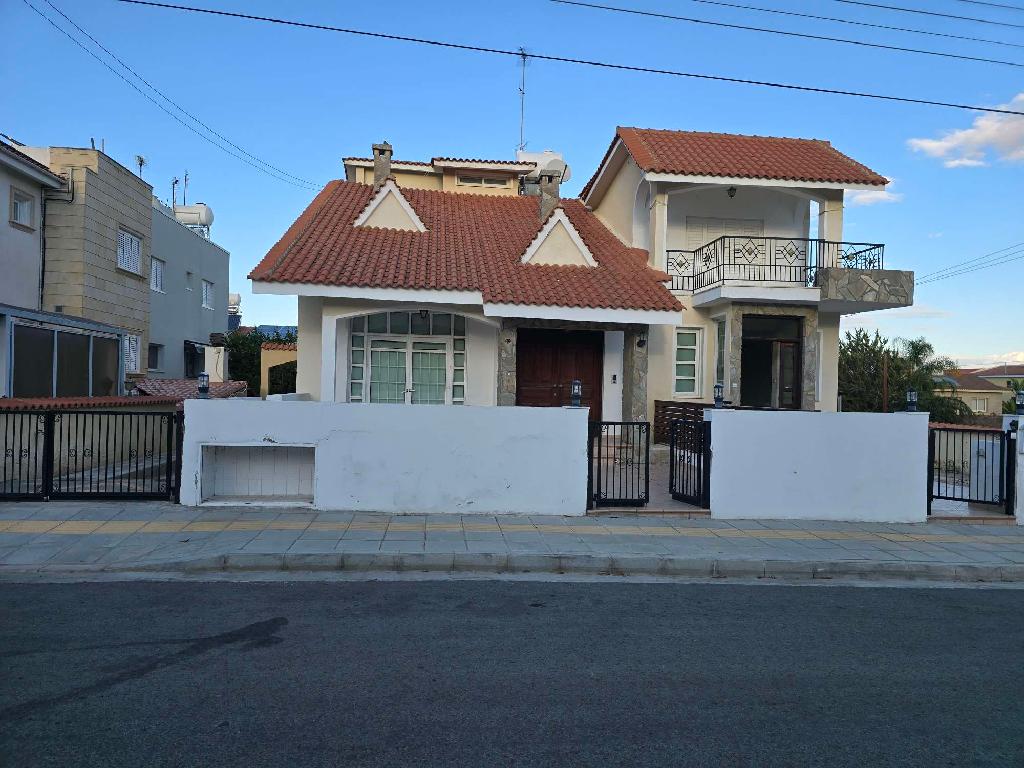 Semidetached house-Lakatameia-PR44613