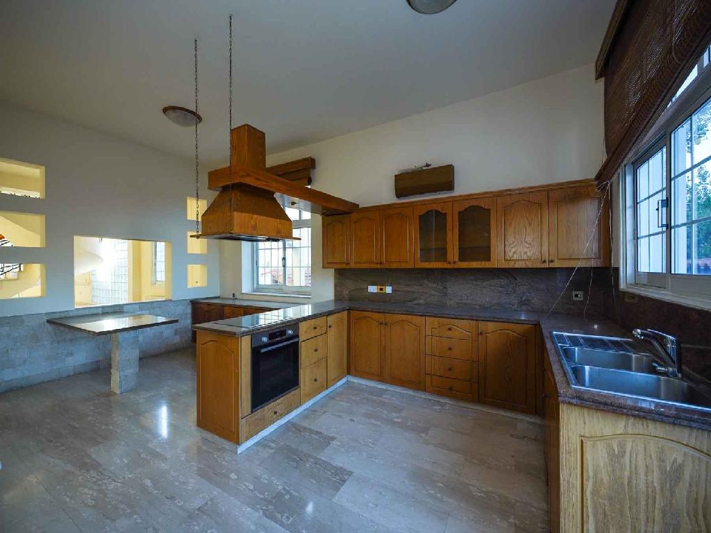 Semidetached house-Lakatameia-PR44613