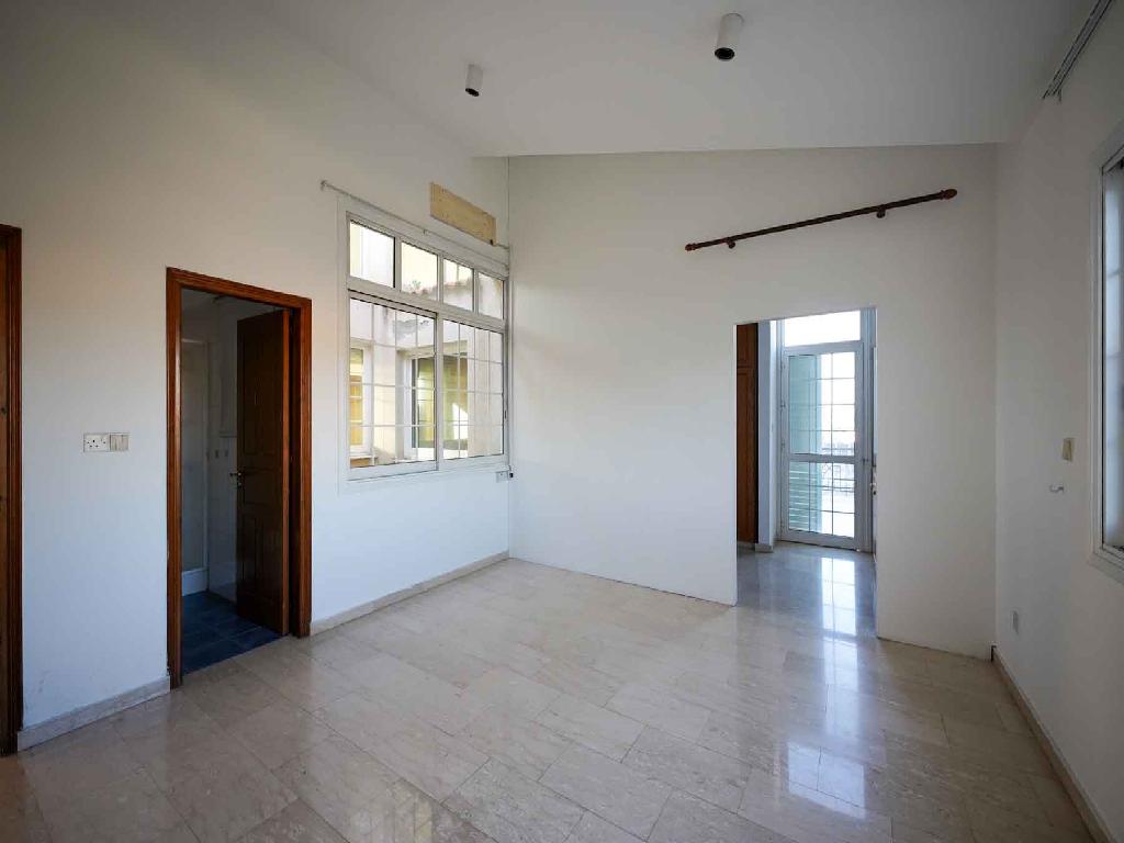 Semidetached house-Lakatameia-PR44613