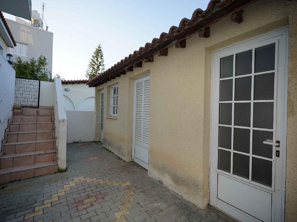 Semidetached house-Lakatameia-PR44613