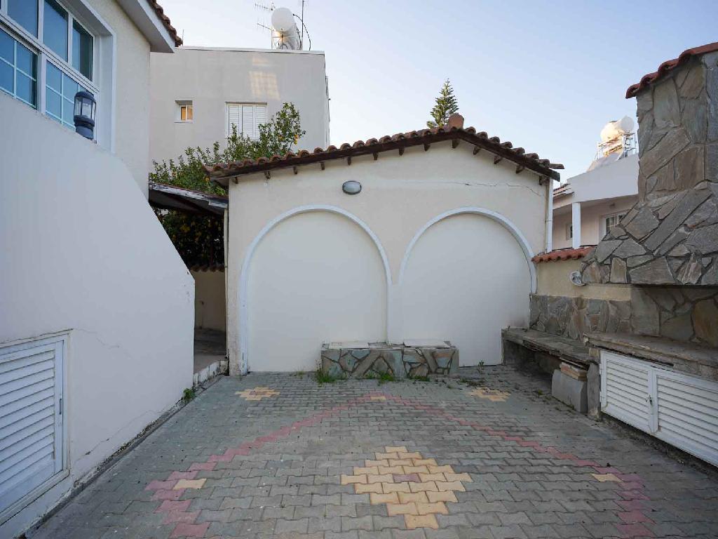 Semidetached house-Lakatameia-PR44613