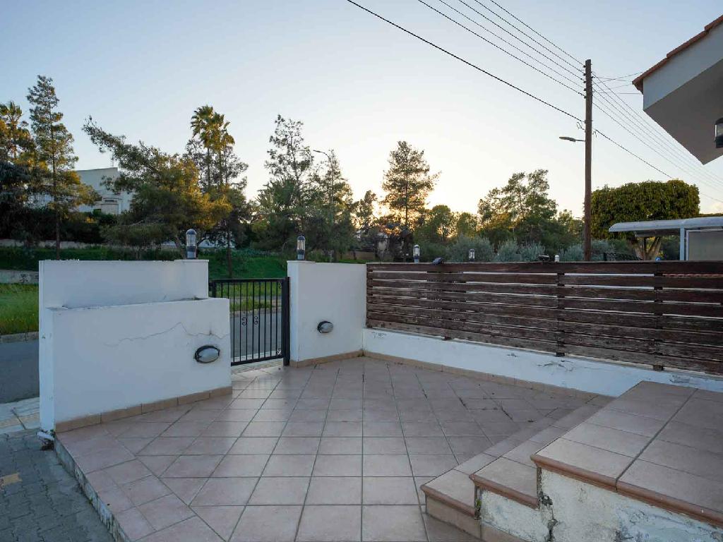 Semidetached house-Lakatameia-PR44613