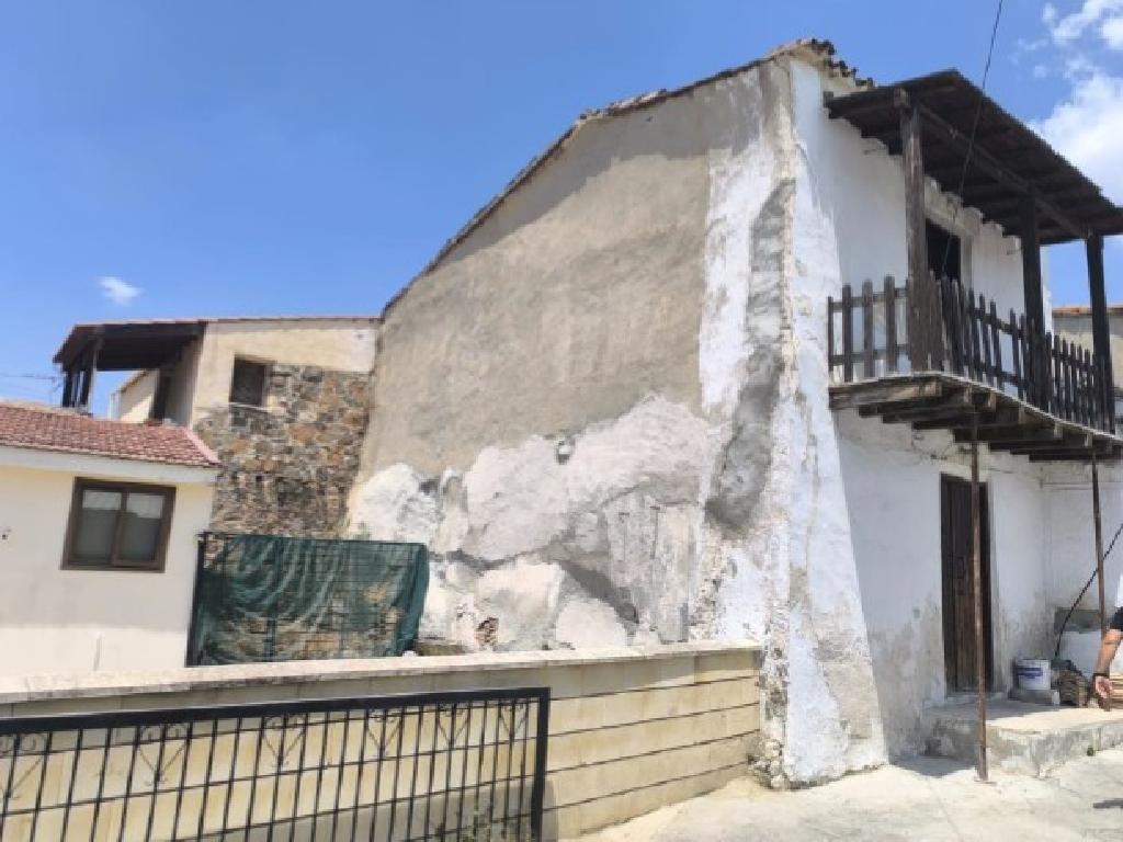 Two storey house - Lythrodontas, Nicosia