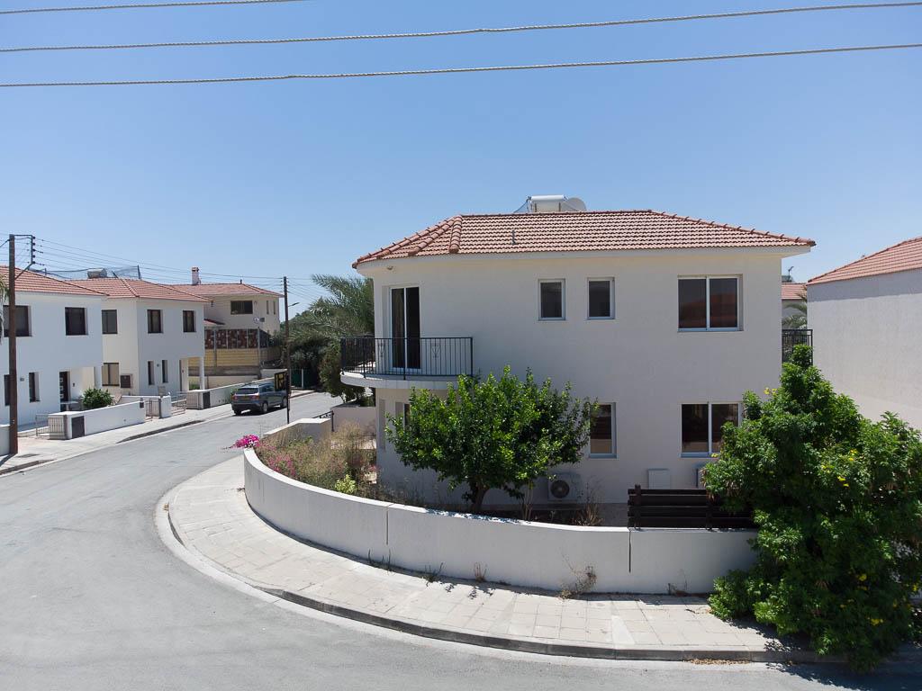 House - Alethriko, Larnaca