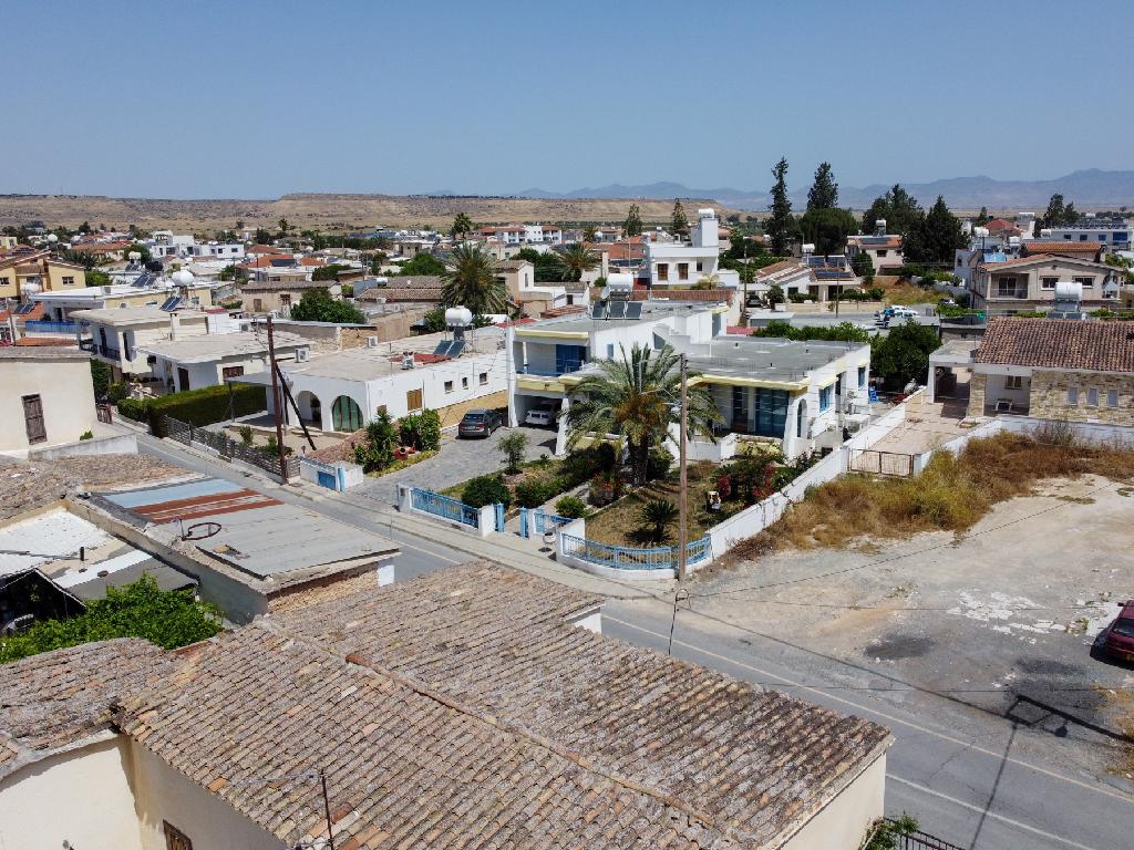 Detached house-Athienou-PR45077