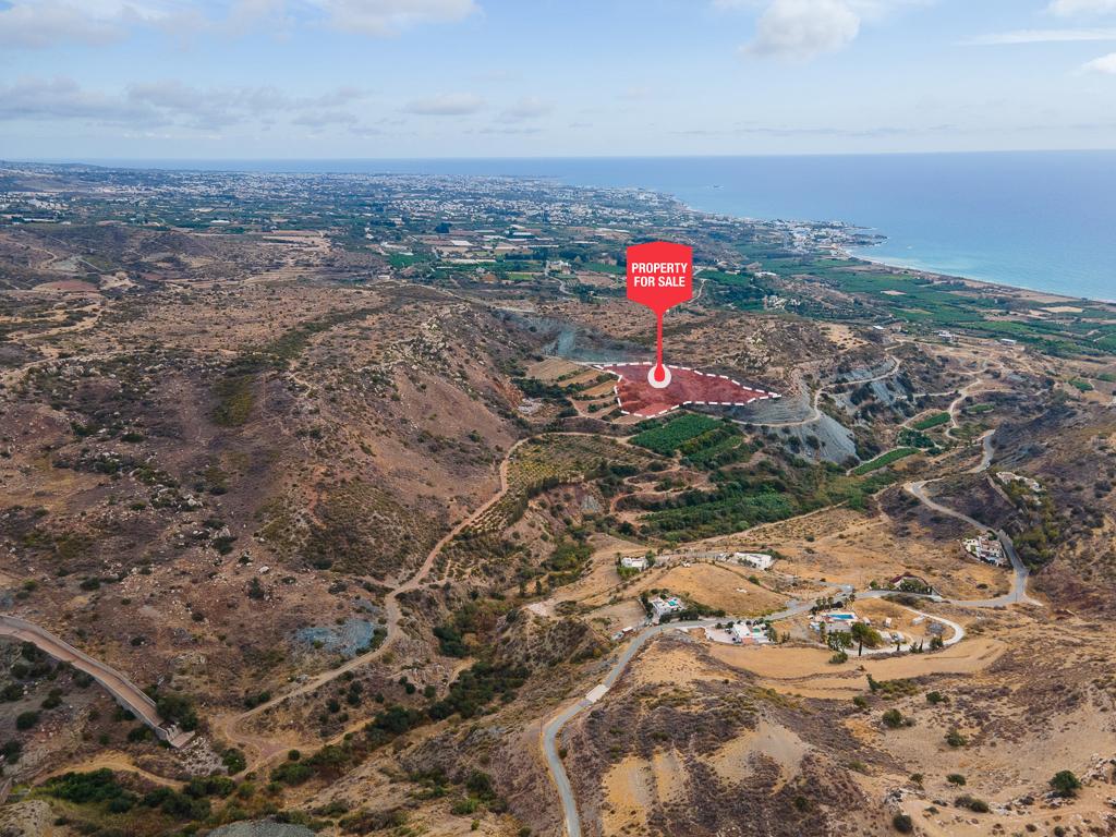 Field-Pegeia-PR41074
