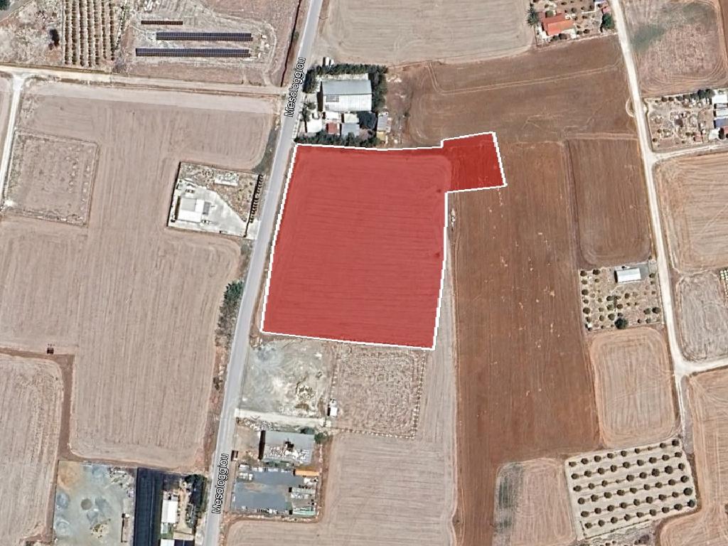 Field-Aradippou-PR42230