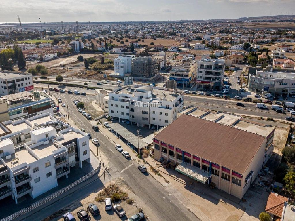 &Gamma;&rho;&alpha;&phi;&epsilon;ί&alpha; (&Mu;&epsilon;&rho;ί&delta;&iota;&omicron;) - &Alpha;&rho;&alpha;&delta;ί&pi;&pi;&omicron;&upsilon;, &Lambda;ά&rho;&nu;&alpha;&kappa;&alpha;