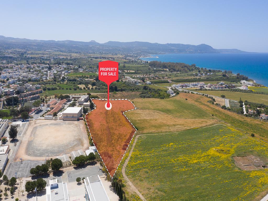 Field-Polis Chrysochous-PR35475