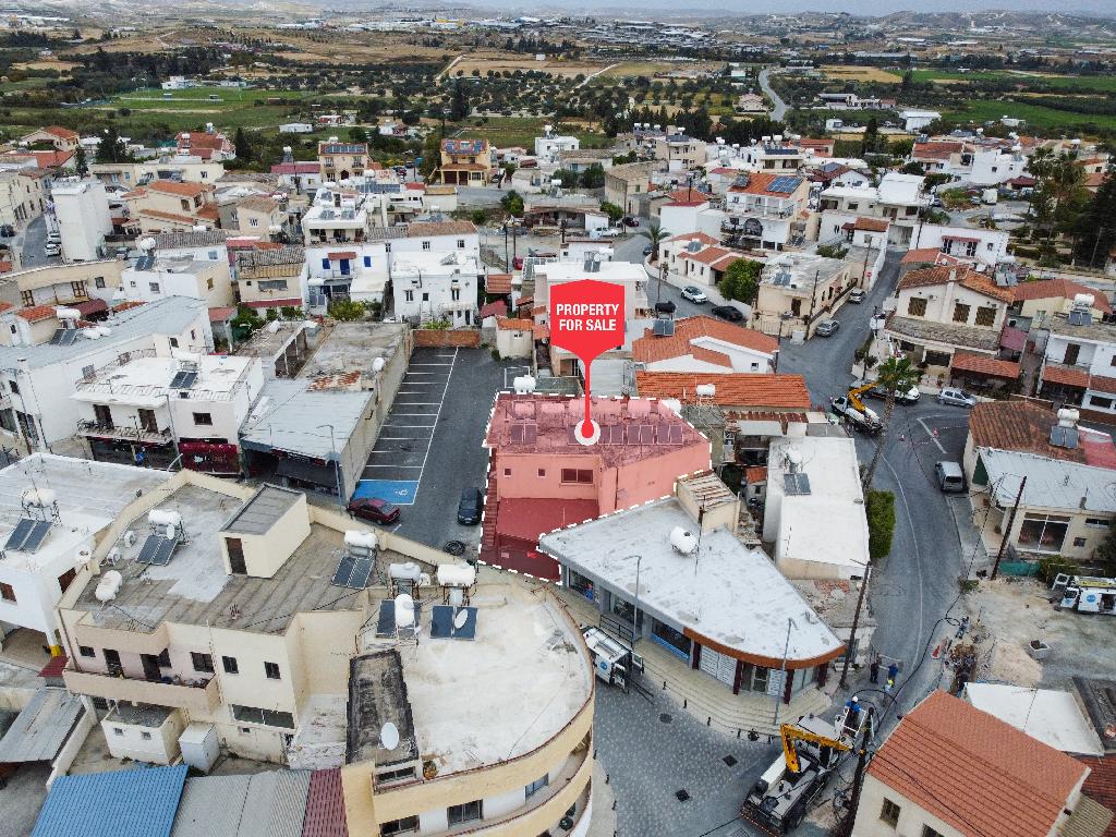 Mixed-use Building-Athienou-PR12854