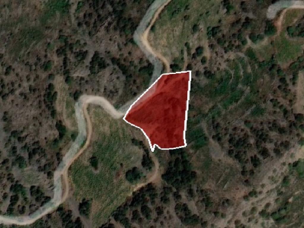 Field-Farmakas-PR36238