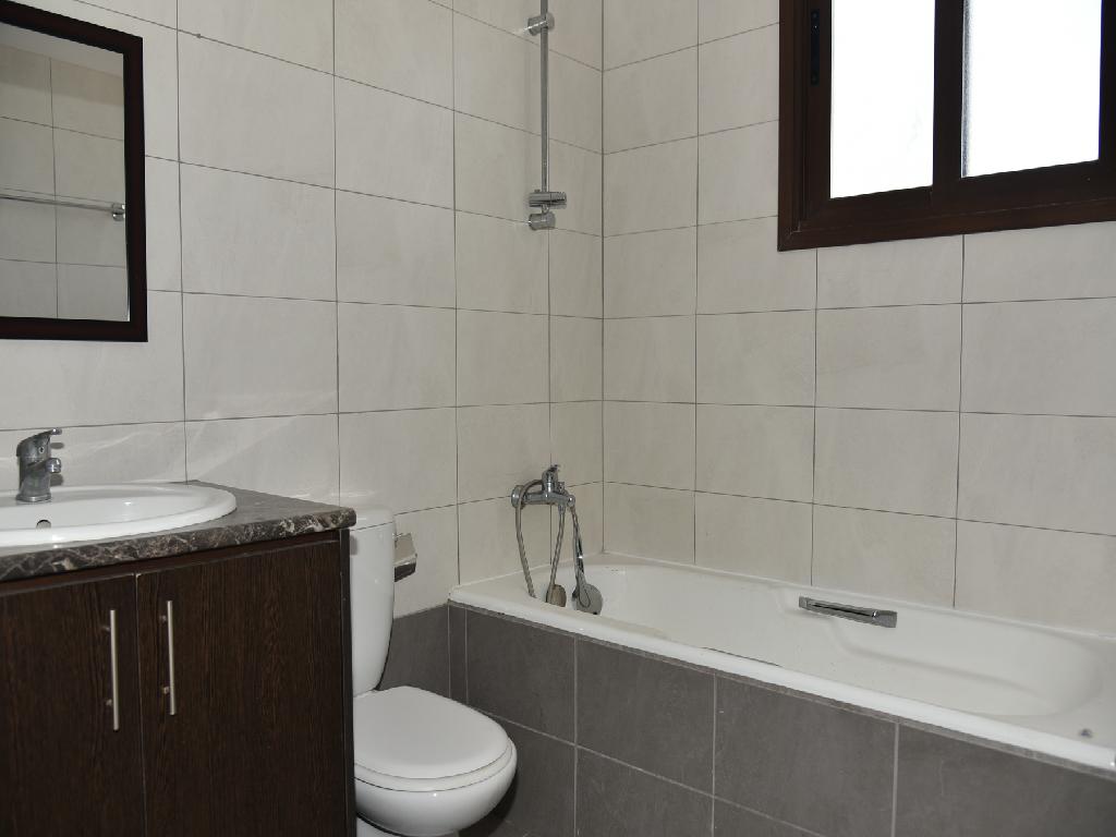 Detached house-Agia Anna-PR43245