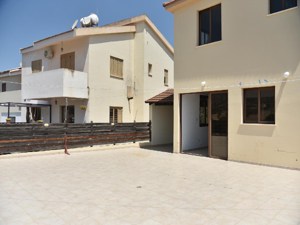 Detached house-Agia Anna-PR43245