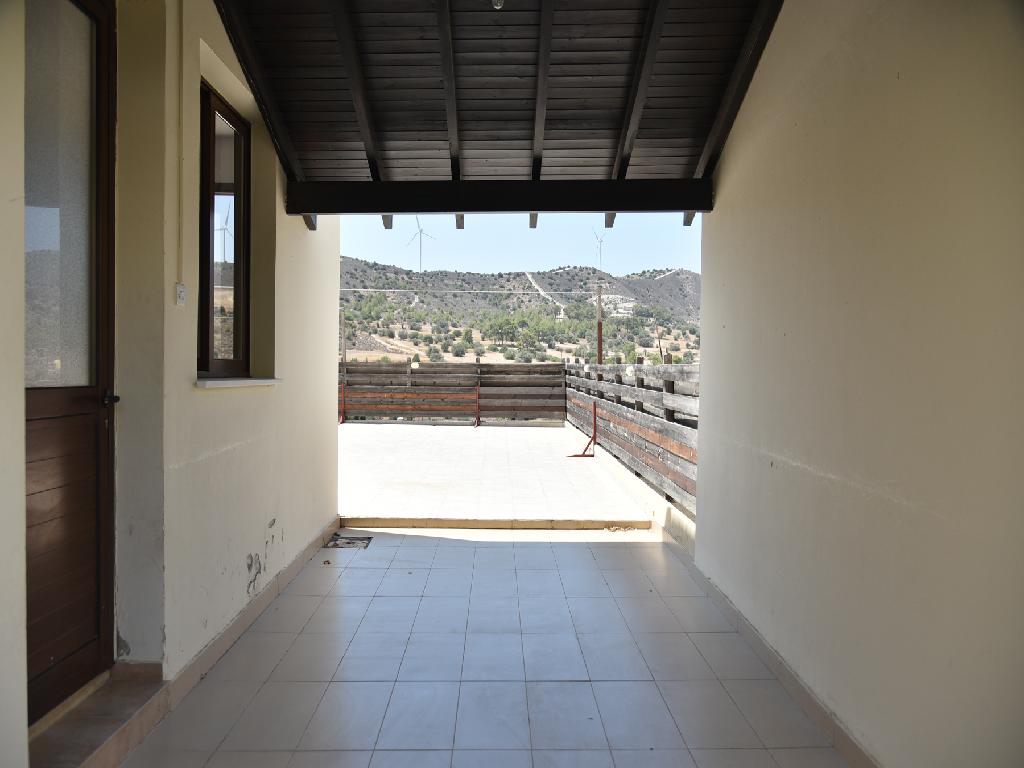 Detached house-Agia Anna-PR43245