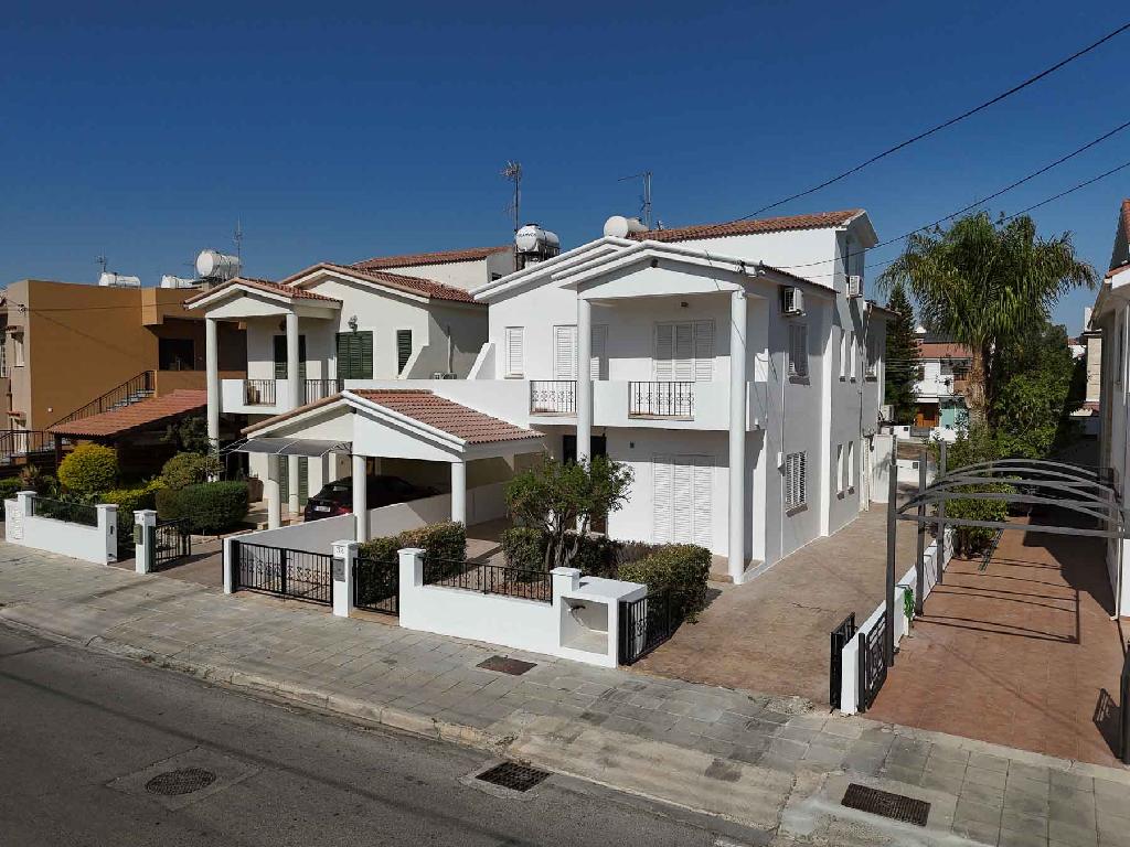 Semidetached house-Lakatameia-PR43574