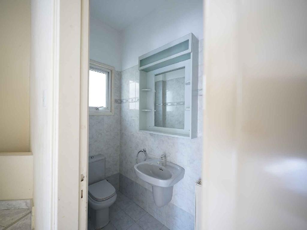 Semidetached house-Lakatameia-PR43574