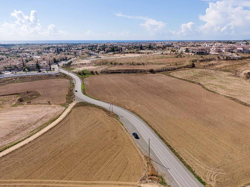 Field (Share) - Tersefanou, Larnaca