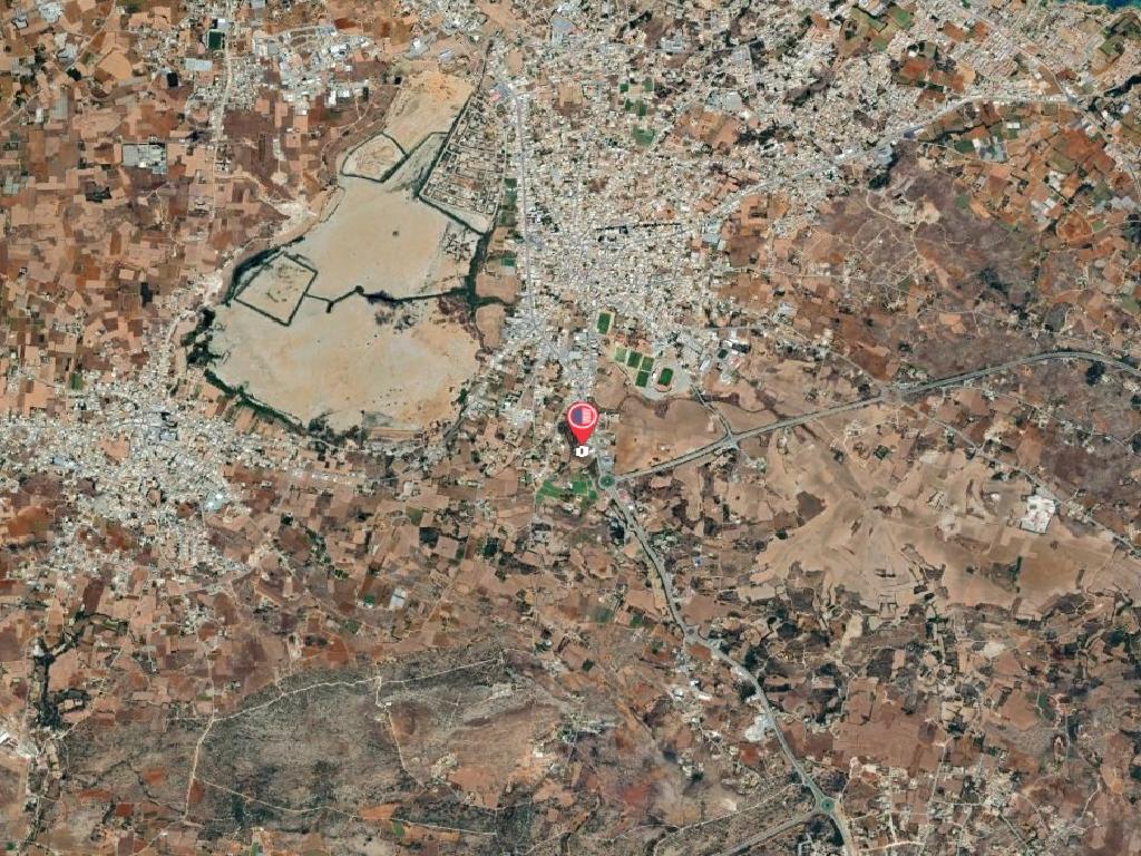 Field-Paralimni-PR41892