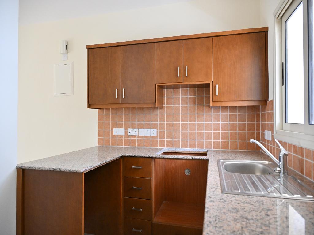 Flat-Paralimni-PR45006