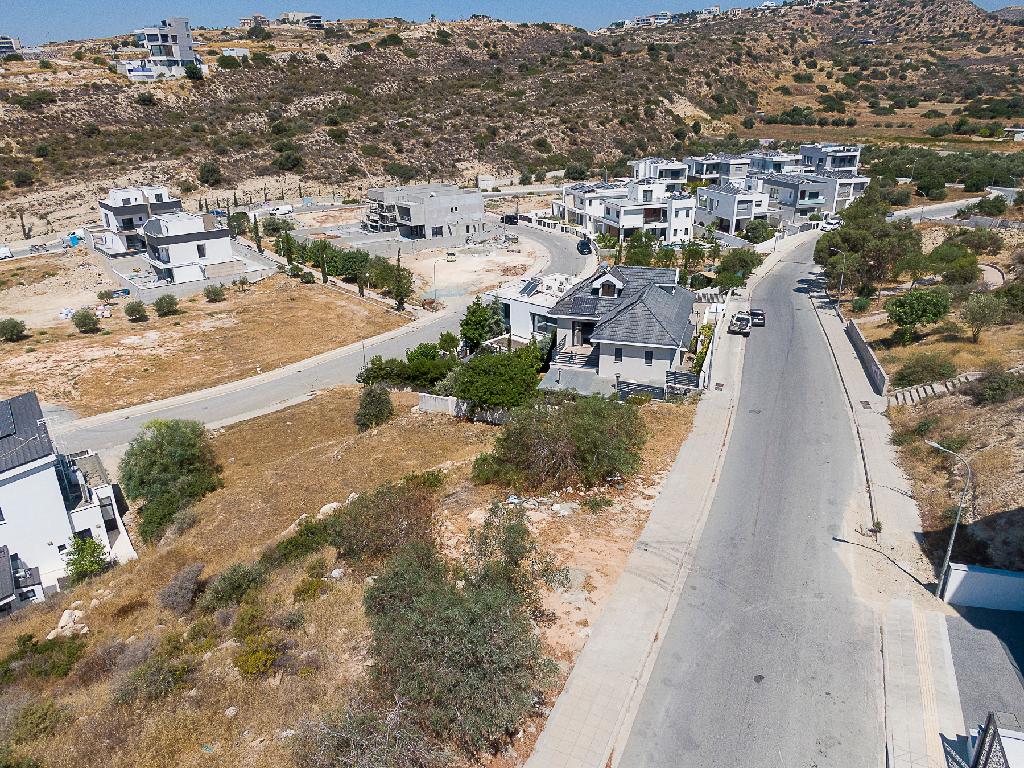 Plot - Agios Athanasios, Limassol