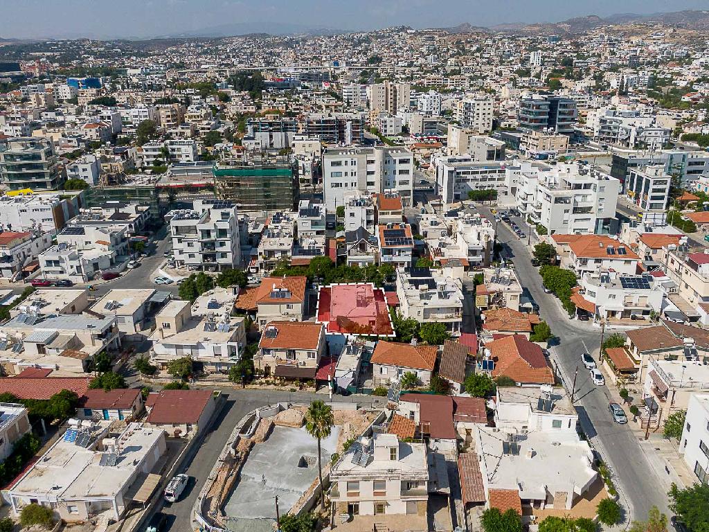 &Kappa;&alpha;&tau;&omicron;&iota;&kappa;ί&alpha; (&mu;&epsilon;&rho;ί&delta;&iota;&omicron;) - &Delta;ή&mu;&omicron;&sigmaf; &Lambda;&epsilon;&mu;&epsilon;&sigma;&omicron;ύ, &Lambda;&epsilon;&mu;&epsilon;&sigma;ό&sigmaf;