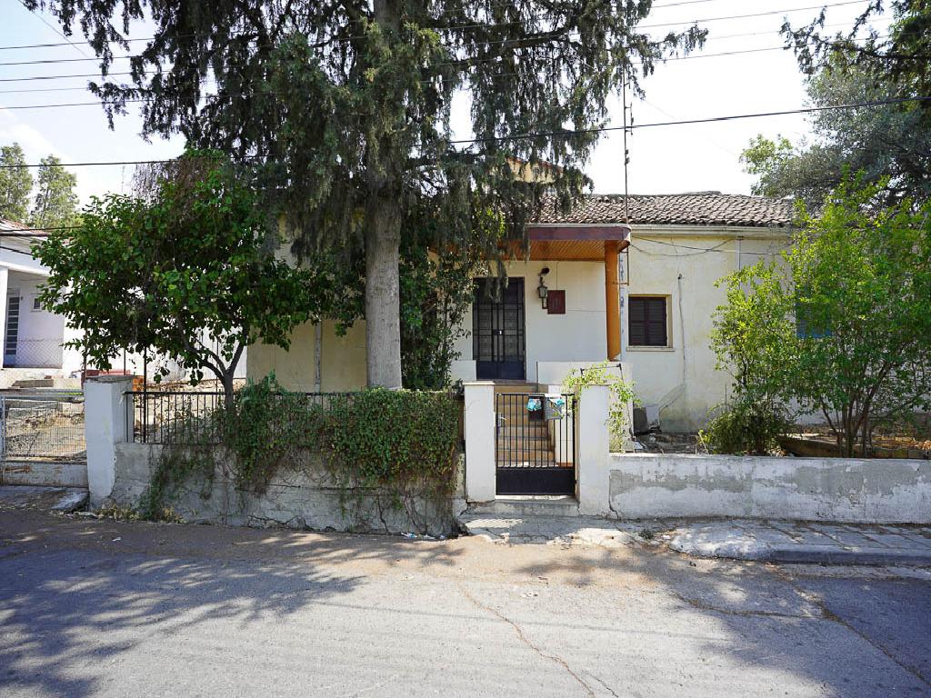 Plot-Nicosia Municipality-PR34031