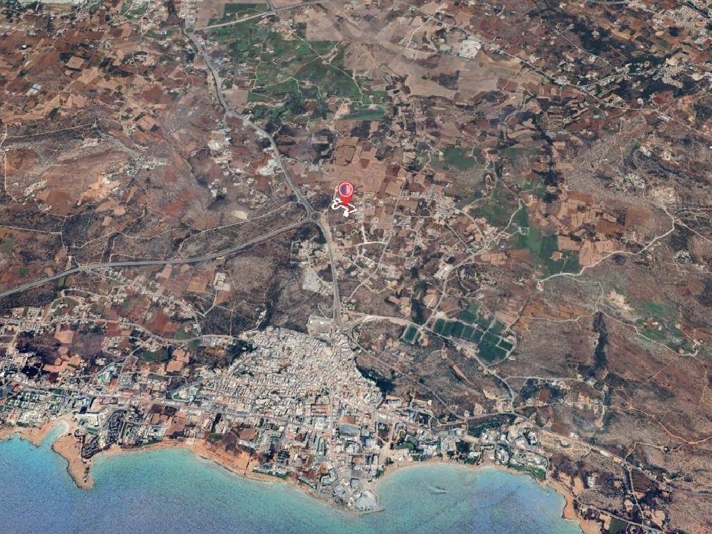 Field-Agia Napa-PR41785