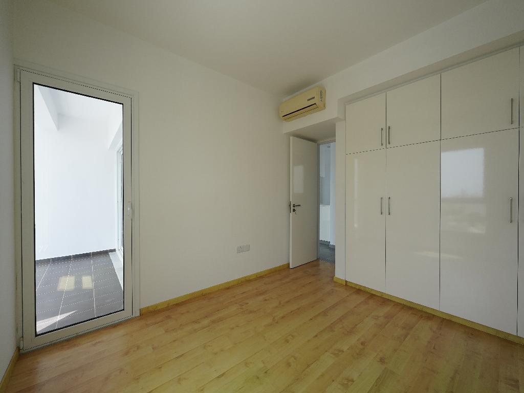 Flat-Pegeia-PR41730