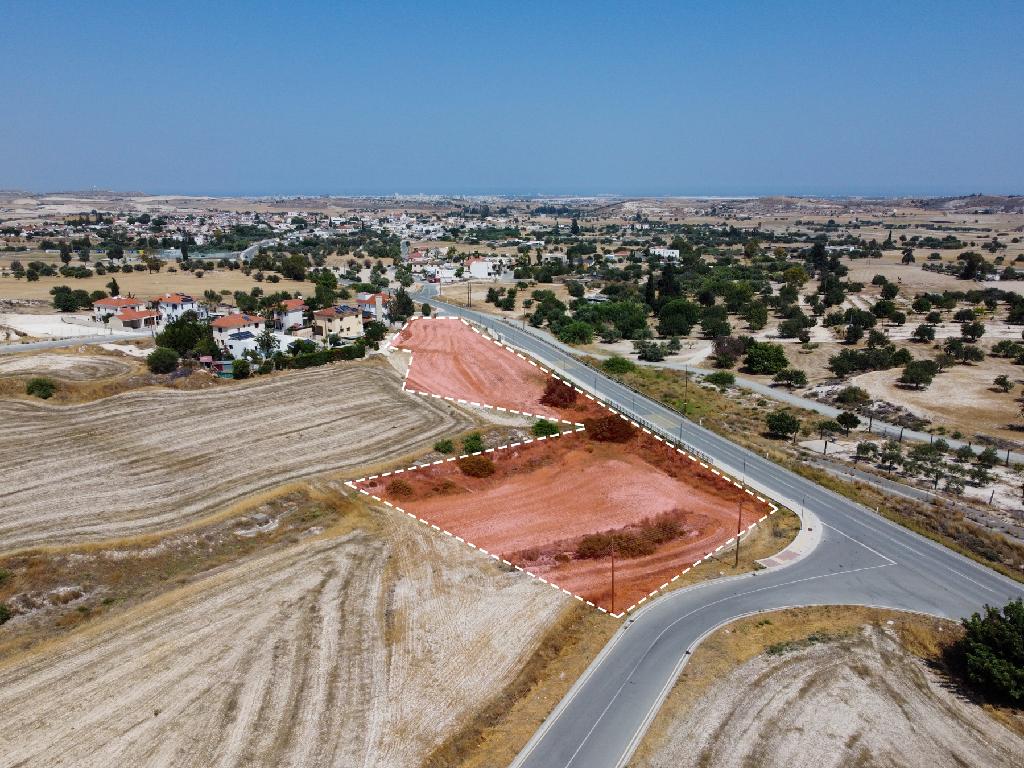 Field - Kalo Chorio, Larnaca