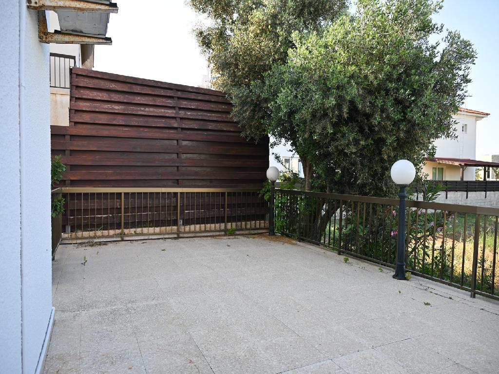 Detached house-Paralimni-PR44789