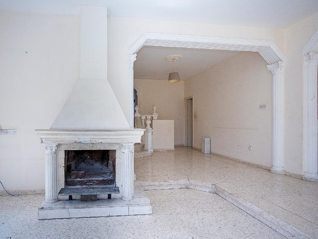 Detached house-Empa-PR46320