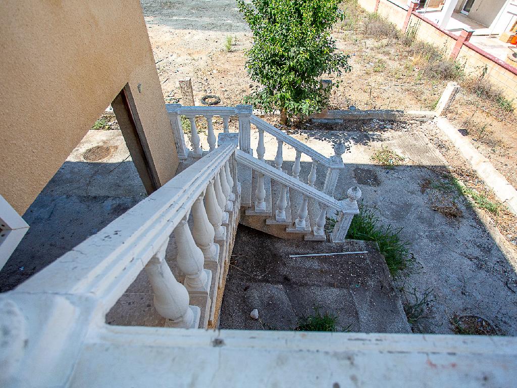 Detached house-Empa-PR46320