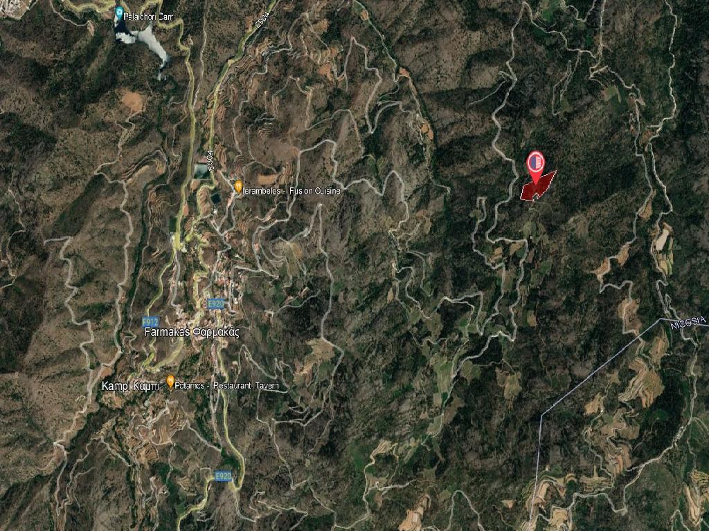 Field-Farmakas-PR37397