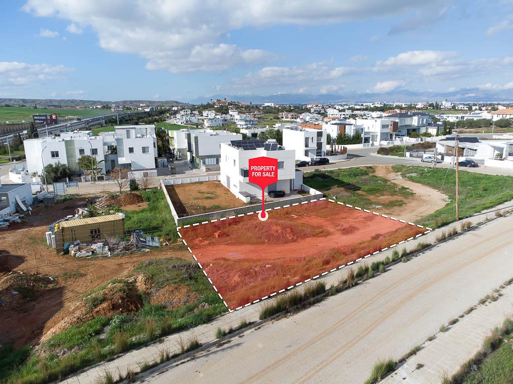 Plot - Dali, Nicosia