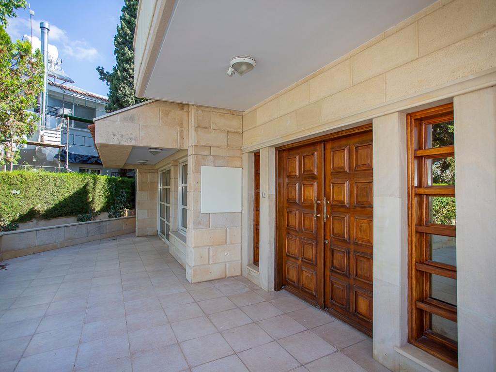 Πολυτελής Διώροφη Κατοικία - Αγία Φύλαξις, Λεμεσός