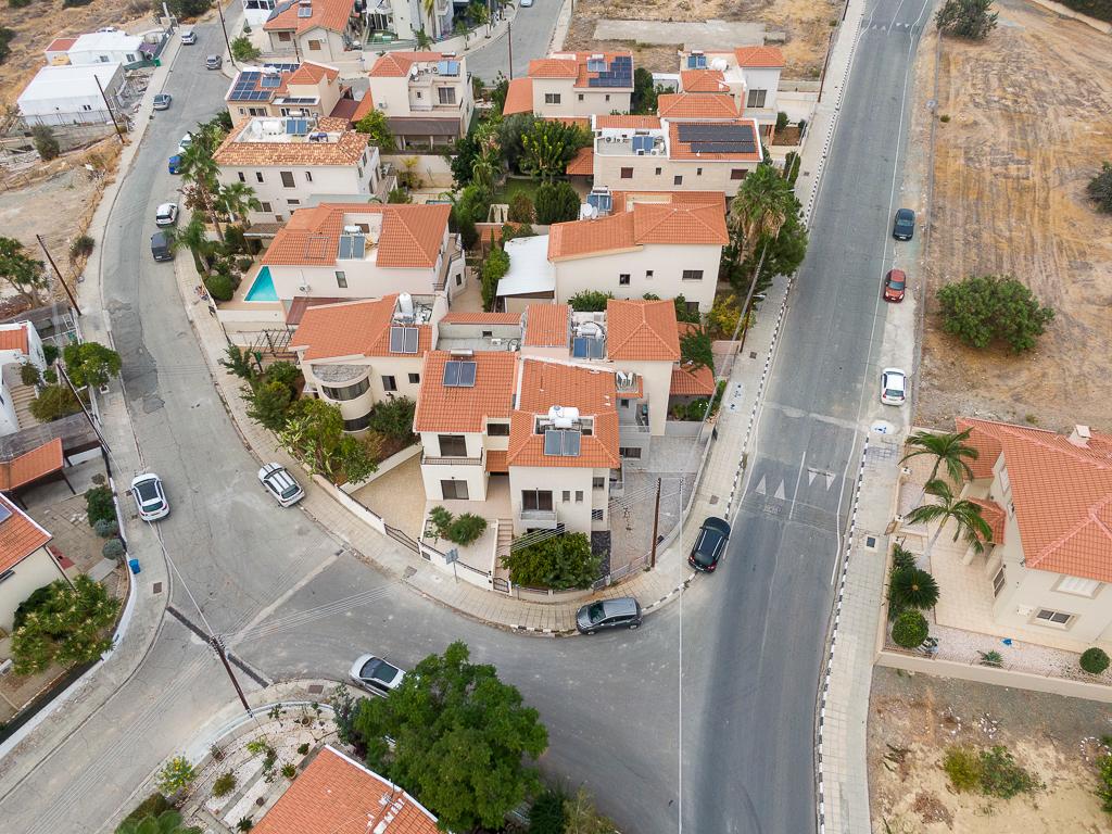 Semidetached house-Erimi-PR42155