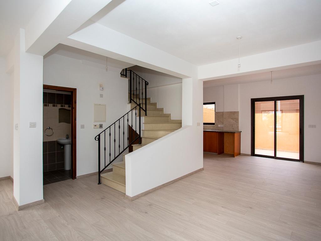Semidetached house-Erimi-PR42155