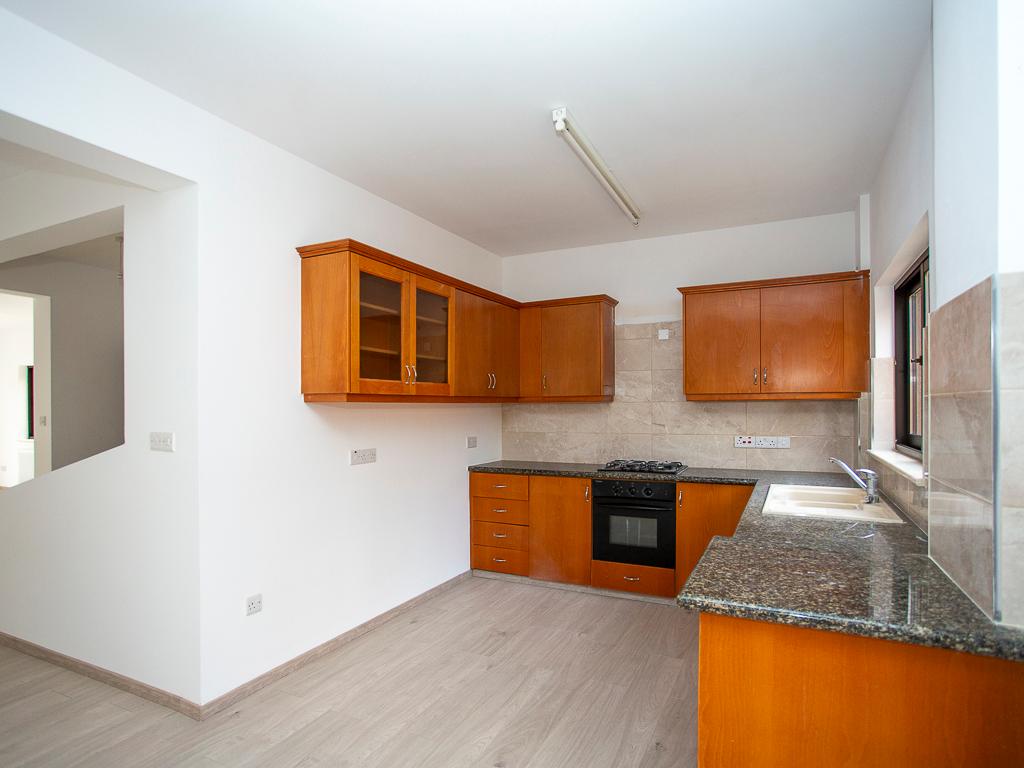 Semidetached house-Erimi-PR42155