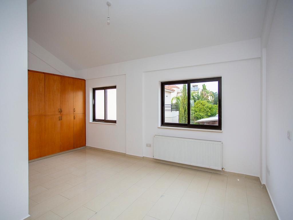 Semidetached house-Erimi-PR42155