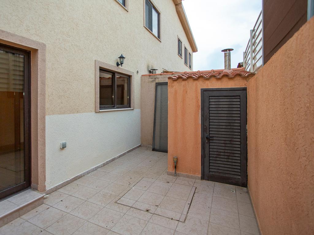 Semidetached house-Erimi-PR42155