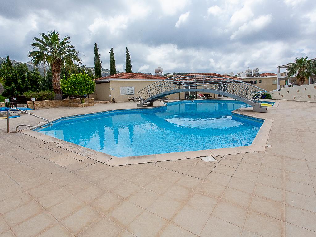 Flat-Pegeia-PR45490