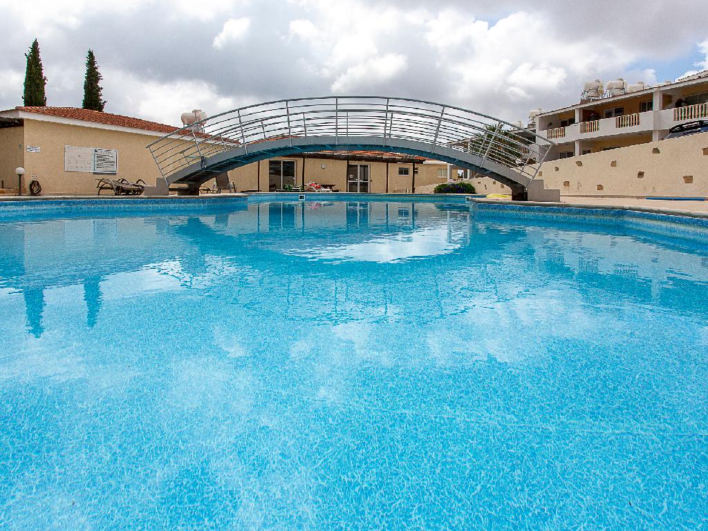 Flat-Pegeia-PR45490