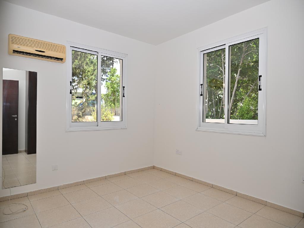 Flat-Pyla-PR45680