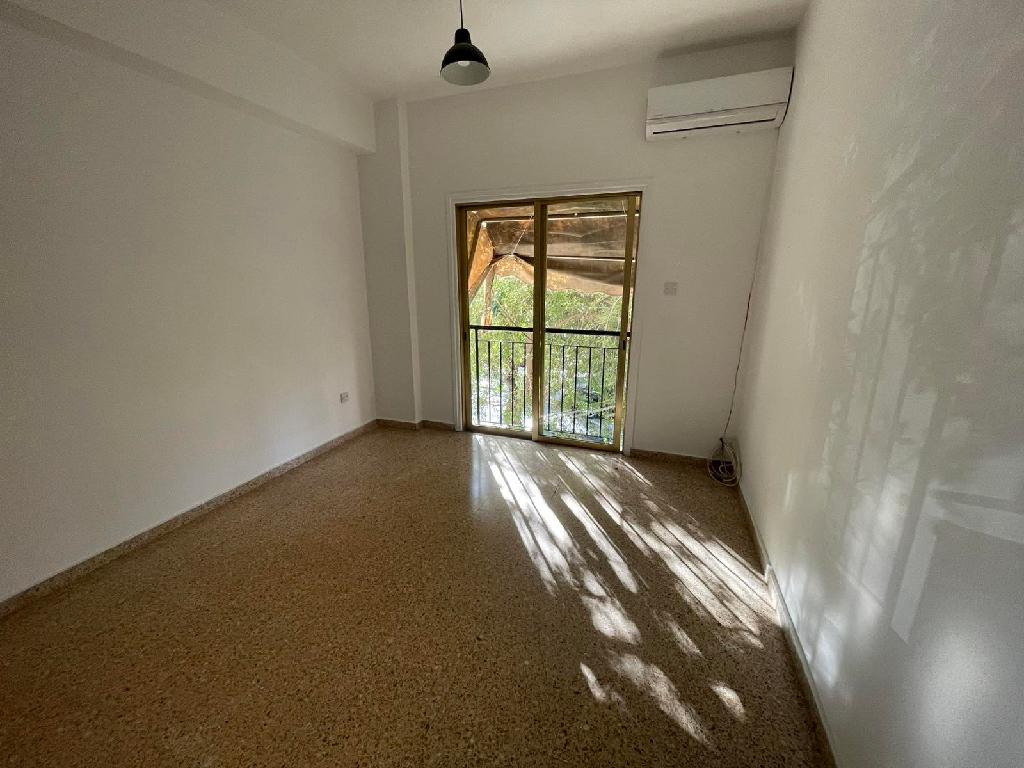 Flat-Nicosia Municipality-PR43264